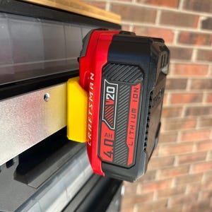 ToughBuilt StackTech - Przykręcany akumulator Craftsman 20 V