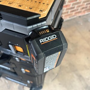 ToughBuilt StackTech - Ridgid 18v Battery Clip - Battery Holder image 3