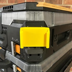 ToughBuilt StackTech - Ridgid 18v Battery Clip - Battery Holder image 4