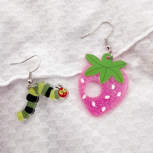 Hungry Caterpillar Earrings, Cute Kawaii Earrings, Cute Animal Earrings, Glittery Earrings, Dangle Earrings, Kawaii Earrings, Caterpillar