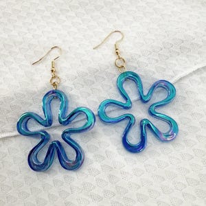 Iridescent Funky Flower Earrings, Flower Earrings, Rainbow Earrings, Spongebob Flower Earrings, Fun Dangle Earrings, Statement Earrings