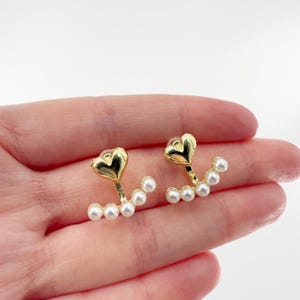 Pearl Heart Earrings, Dainty Gold Studs, Minimalist Pearl Beaded Earrings, Coquette Jewelry, Gift for Her