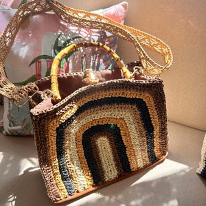 Raffiatas, tas met bamboe handvat, gehaakt handvat / schoudertas / crossbody, kerstcadeau, draagtas, kleurrijke bohotas, seizoenstas