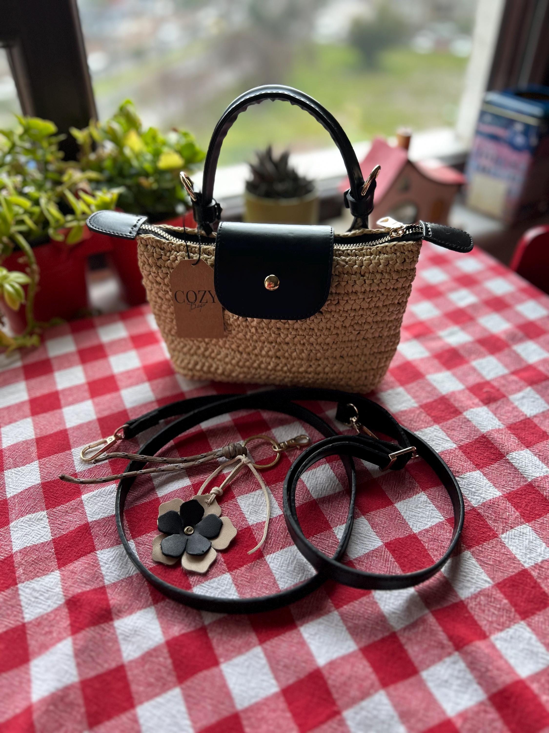 Crochet Raffia Mini Crossbody Bag: Vegan Leather Handle, 3-in-1