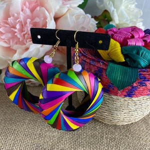 Beautiful/Oversized/Woven Palm Leaf Earrings with Jewelry Box