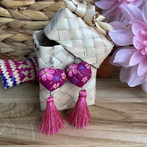 Beautiful/Hand-Made/Heart-Shaped Mexican Alebrije Earrings With Tassel