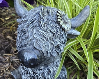 Highland Cow, Garden Statue
