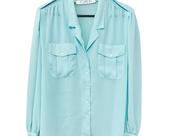 Blusa vintage de los años 80 color aguamarina de manga larga con botones, coqueta y femenina, para oficina.