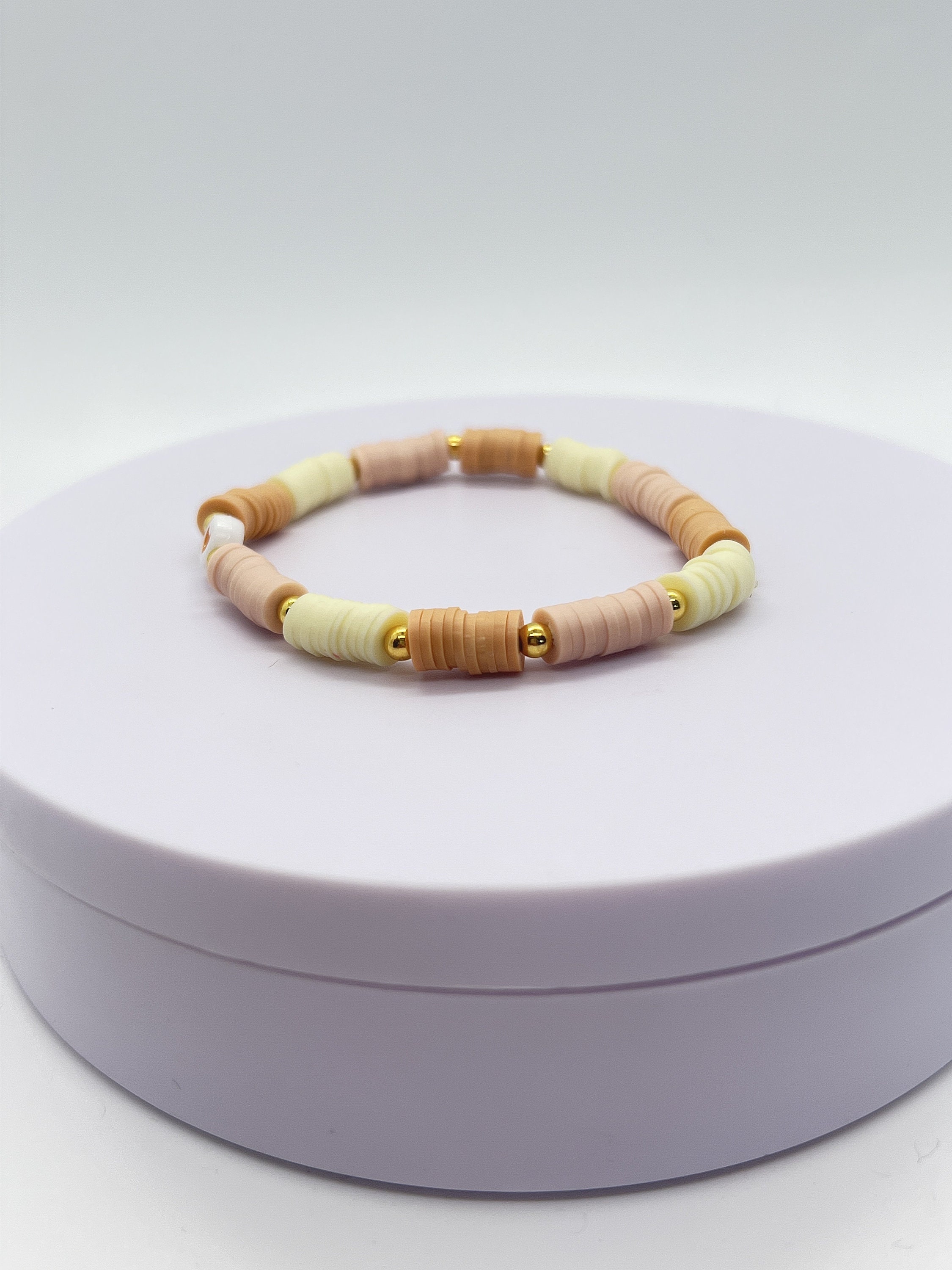 Heart Clasp Yellow Clay Bead Bracelet – design-eye-gallery