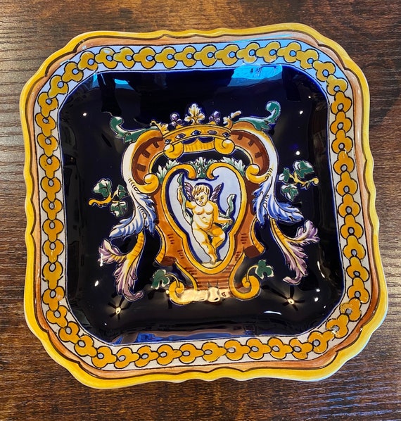 GIEN FRANCE Renaissance Blue & Yellow Handpainted 