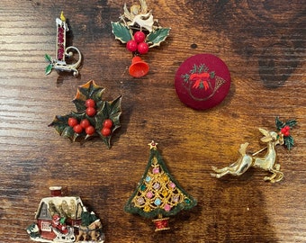 Bundle of 7 Unique Vintage Christmas Brooches