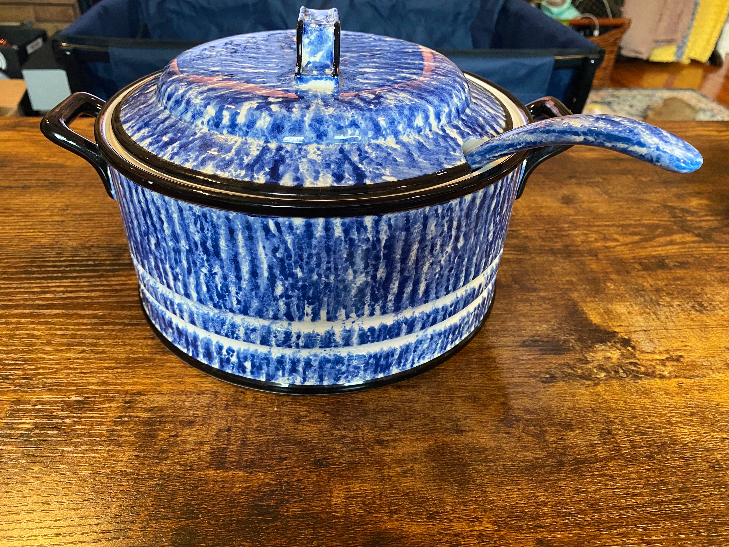 HANDMADE POTTERY CASSEROLE DISH BEAN POT BAKING DISH WITH LID OVEN PROOF  MICROWAVE SAFE DISH WASHER SAFE HANDCRAFTED STONEWARE HANDMADE CERAMICS by  GAULEY RIVER POTTERY WV