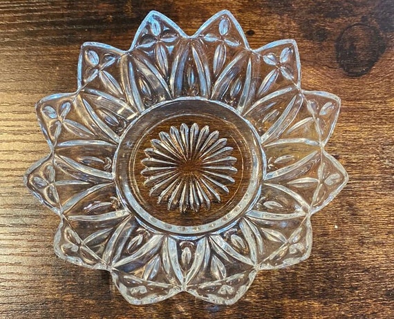 Mid-Century Pressed Glass Flower Shaped Trinket D… - image 1
