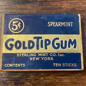 Antique Pristine Gold Tip Gum Box