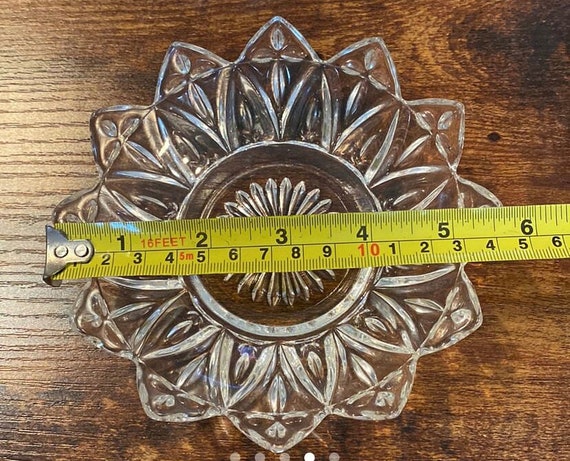 Mid-Century Pressed Glass Flower Shaped Trinket D… - image 4