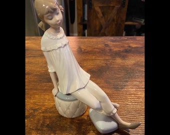 工芸品 リヤドロ 8238 girls with mirror