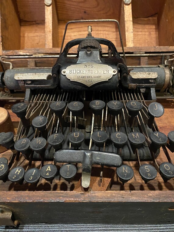 1896 Blickensderfer No. 5 Portable Typewriter in Original Wooden