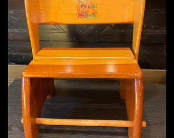 1940’s Wooden Child’s Foldable Chair/Step Stool with Peter Pumpkin Eater Graphic