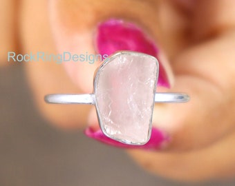 Natural Rose Quartz Ring, Raw Rose Quartz Silver Ring, Sterling Silver Ring, Uncut Gemstone Ring, Healing Crystal Raw Stone Ring, Bezel Ring