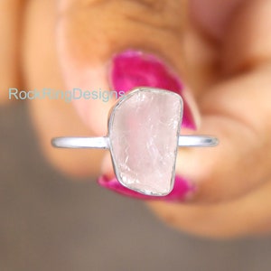 Natural Rose Quartz Ring, Raw Rose Quartz Silver Ring, Sterling Silver Ring, Uncut Gemstone Ring, Healing Crystal Raw Stone Ring, Bezel Ring