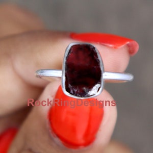 Einstellbare Ring, natürlicher Granat rauer Ring, roher Granat Ring, Sterling Silber Ring, roher Heilung Kristall Ring, Frauenring, ungeschnittener roher Ring