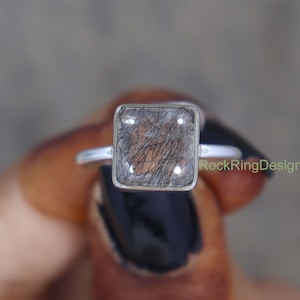 Anel de quartzo turmalinado, anel de rutilo preto, anel de prata esterlina, anel feminino de quartzo rutilado preto, anel quadrado com pedra preciosa para joias do dia a dia