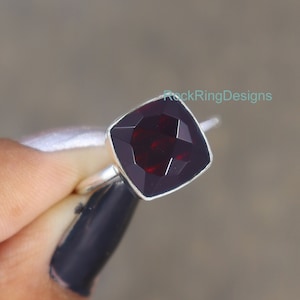 Garnet Ring, Red Garnet Silver Ring, 925 Sterling Silver Ring, Garnet Quartz Women Ring, Engagement Ring, Promise Ring, Cushion Garnet Ring