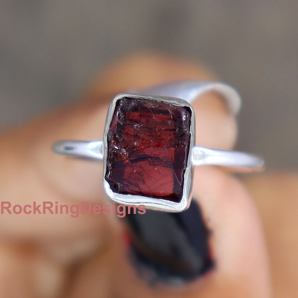 Raw Garnet Ring, Natural Garnet Ring, Sterling Silver Ring, January Birthstone Ring, Healing Crystal Raw Ring, Uncut Raw Stone Women Ring