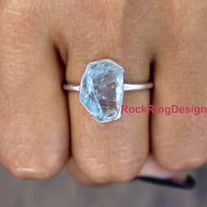 Genuine Aquamarine Ring, Raw Aquamarine Ring, Aquamarine Silver Ring, Sterling Silver Ring, Raw Healing Crystal Ring, Uncut Raw Stone Ring