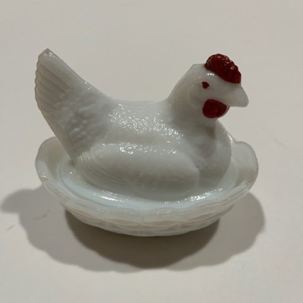 Westmoreland Mini Hen on Nest White milk glass Trinket dish Vintage