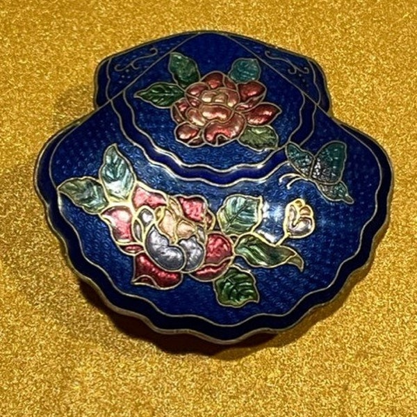 Blue Enamel Cloisonne Shell with Roses and butterflies Vintage Scarf Ring Pin Attachment