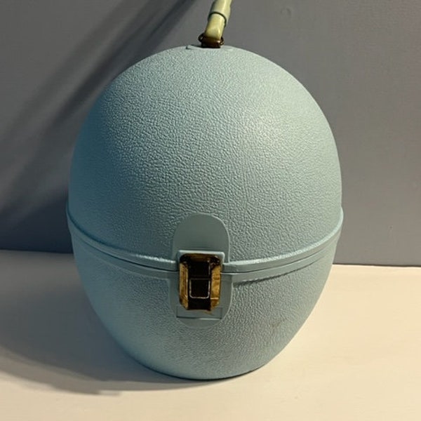 Vintage 1960's La Ronde Jet Set Wig Hat box travel case Light Egg shape Blue