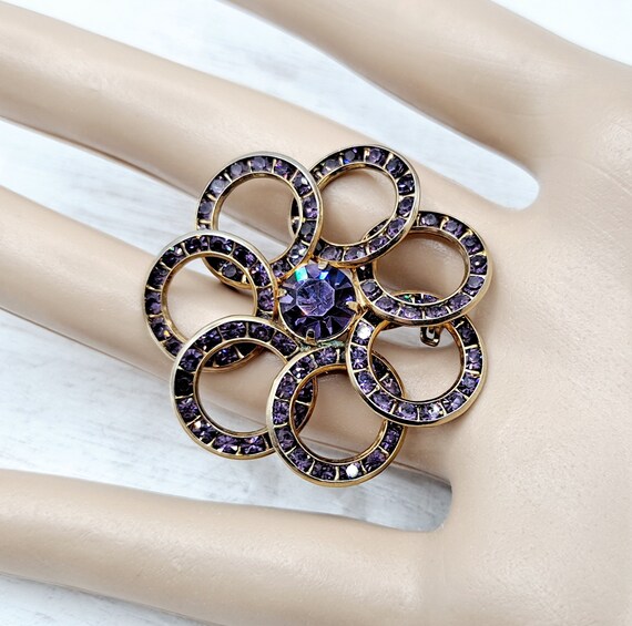 Vintage Purple Flower Rhinestone Brooch - Goldton… - image 2