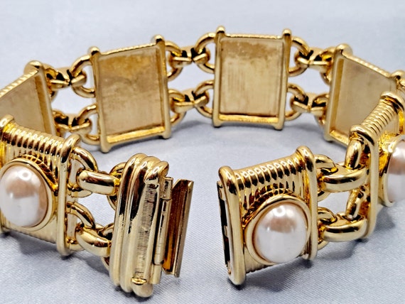 Vintage Gold Book Chain Link Pearl Bracelet - Gol… - image 8