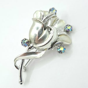 Vintage Tulip Brooch - Bright Silvertone Flower Pin with Blue Aurora Borealis AB Sparkling Rhinestones - Mid Century Retro Floral Jewelry