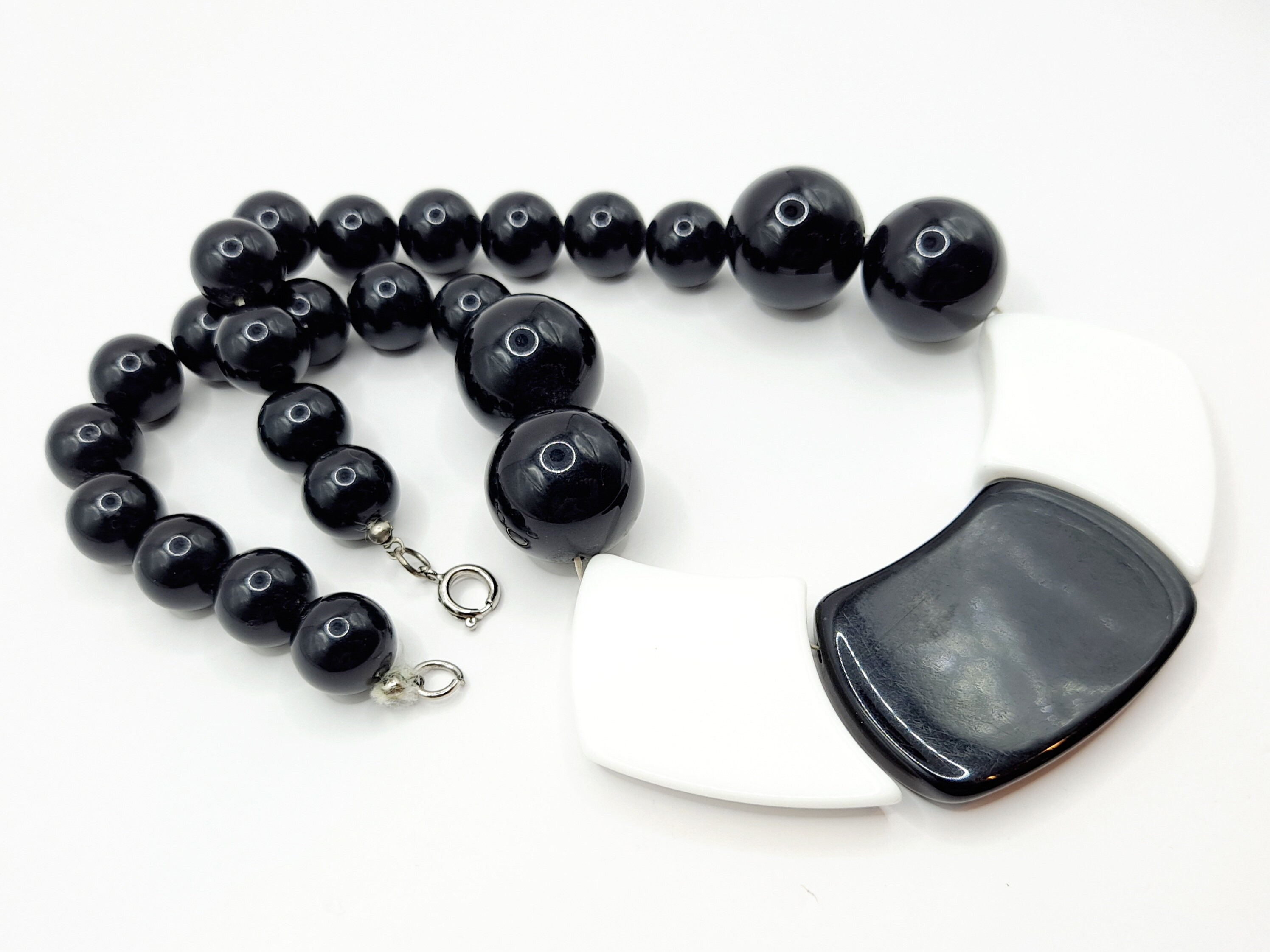 Vintage 1980's Black & White Chunky Plastic Bead Necklace