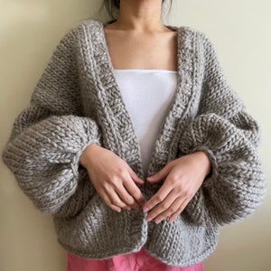 Oversized Chunky Cardigan, 100% Wool Sweater, Hand Knit , Grey Minimal Cardigan, Balloon Sleeve, Gift for her