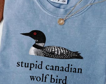Estúpido pájaro lobo canadiense, hockey, romance, divertido diseño de fanático del hockey, PNG SVG, meme, humor, descarga digital