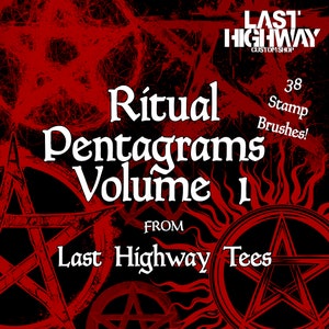 Op de afbeelding: Een digitale download van 38 stempelborstels met pentagrammen in een rood-zwart kleurenschema. De titel van het product is "Ritual Pentagrams Volume 1" en de tekst "From Last Highway Tees" is ook in de afbeelding opgenomen.