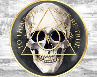 Médaillon crâne anniversaire des AA : pièce des Alcooliques anonymes en plaqué or
