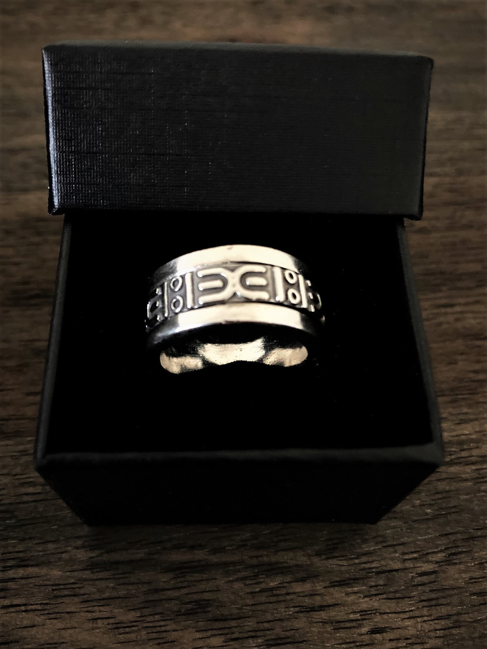 Vintage Mexico 925 Mayan/aztek Pattern Style Spinner Band Ring - Etsy