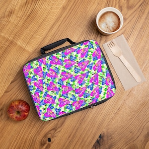 Vycious Love Everywhere Lunch Bag, Colorful Insulated Tote, Eco-Friendly Meal Carrier, Trendy Lunch Organizer, Perfect for Adults & Kids