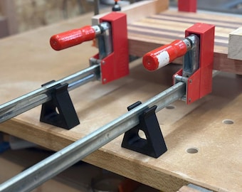 Woodworking Clamp Standoff: Universal Bar & Parallel Clamp Accessory