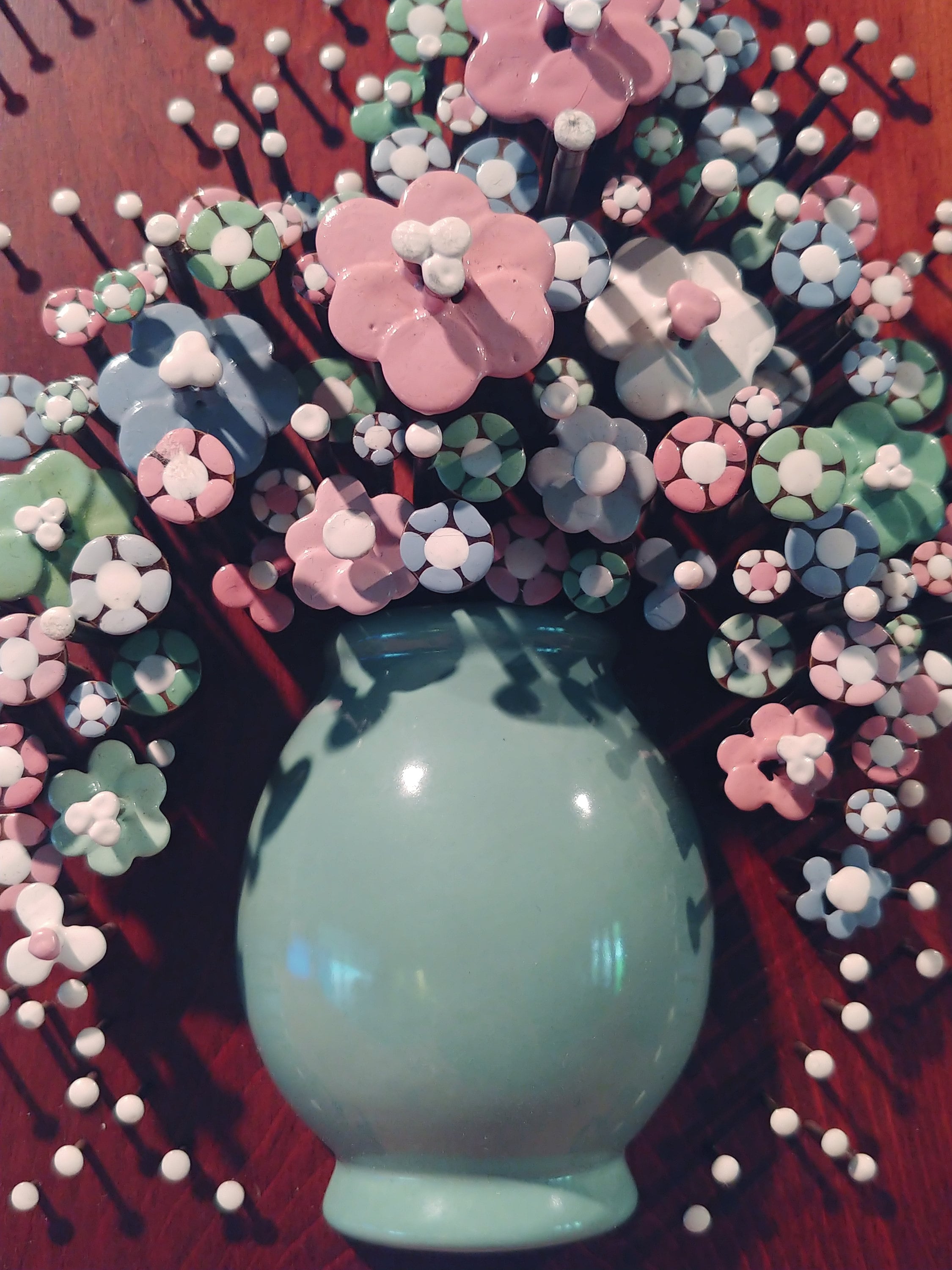 Pol-o-craft Painted Nail Art by Pauline A. Owens, MCM 1977, Flower