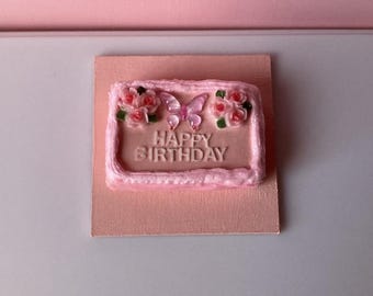 1:6 Scale Happy Birthday Cake - Dollhouse Miniature