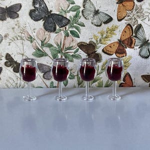 1:12 Scale 4 ct. Red Wine Glasses - Dollhouse Miniature Drinks