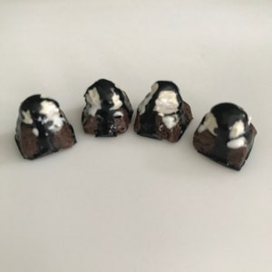 1:6 scale 4 ct fudge brownie sundaes - realistic HANDCRAFTED dollhouse miniature food