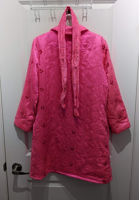 1960s Jane Kinley Vintage Bright Neon Pink Mini Dress Gem