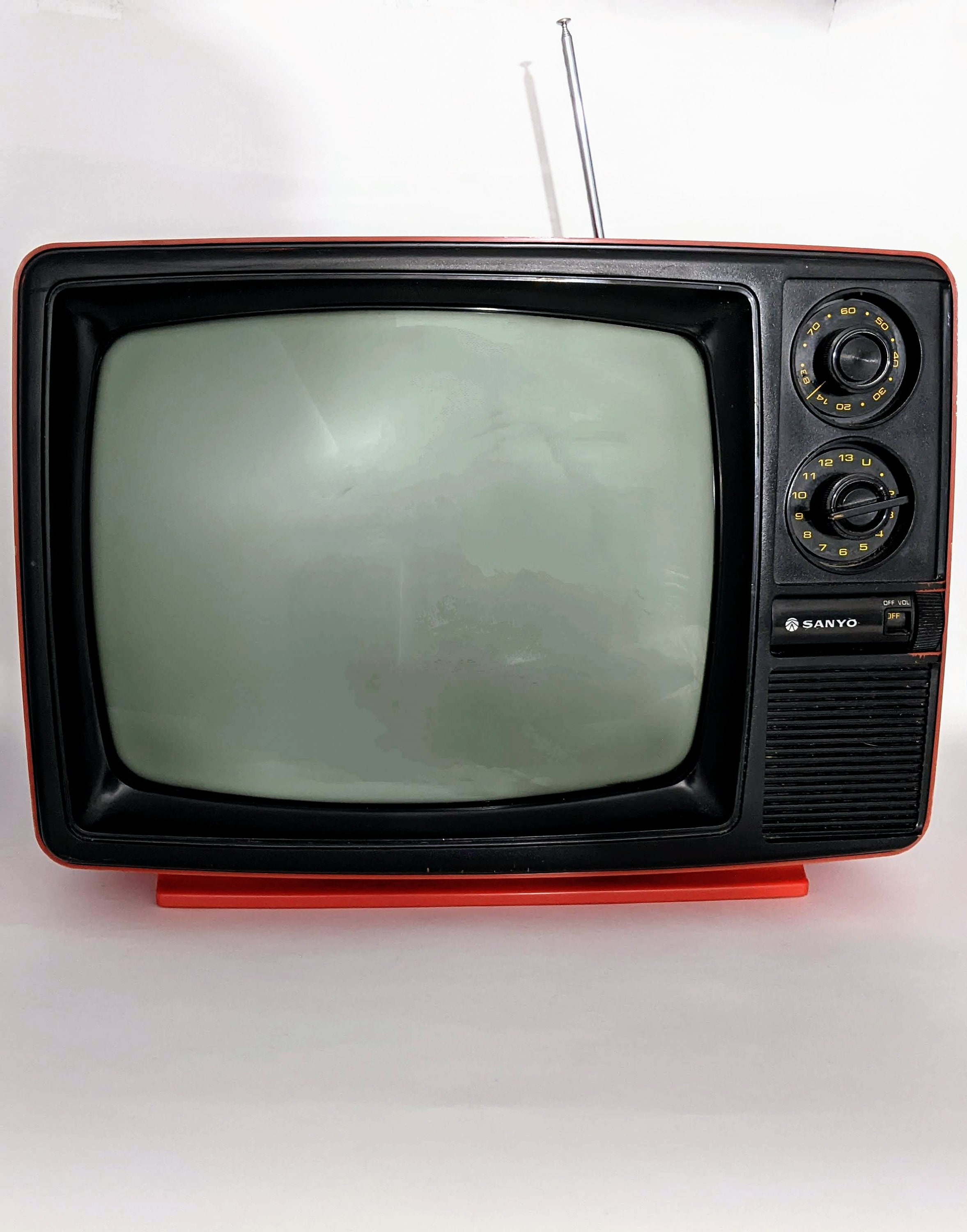 Sanyo Vintage Retro Analog TV, 1970s, Portable, Very Rare Etsy