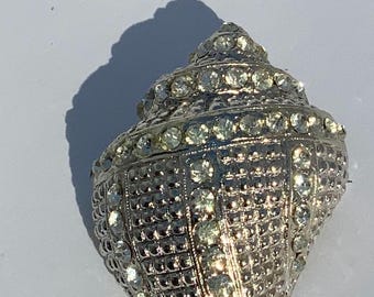 Vintage silvertone seashell brooch/pendant with sparkling colorless rhinestones. Unsigned.